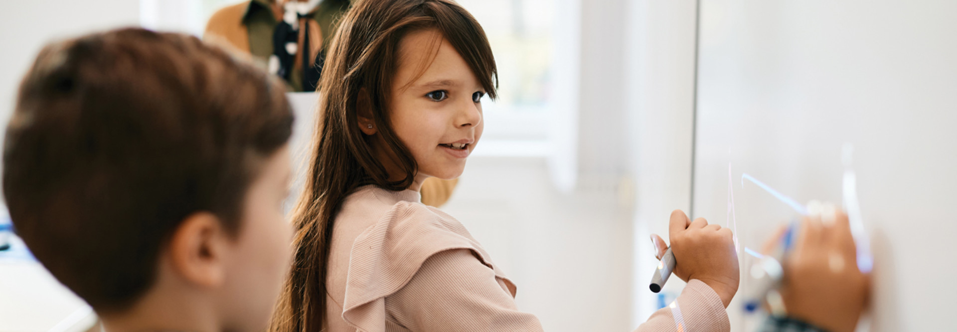 Interactive Displays Facilitate Collaborative Learning in K–12 Spaces ...